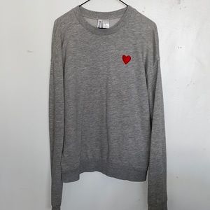 Women’s grey crew neck sweatshirt